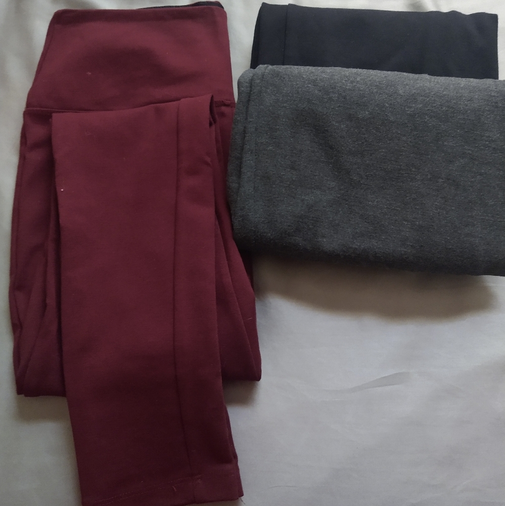 Liz Claiborne legging bundle (Black, Red, and Gray)